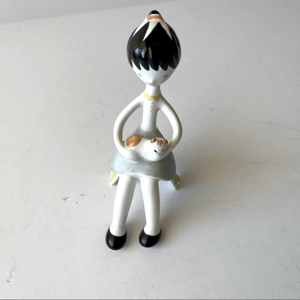 Anthony Quincum Girl With Cat Figurine